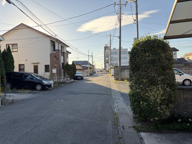 【前面道路含む現地写真】 | 本庄市東台　中古戸建