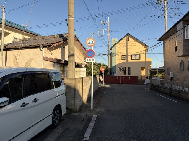 【前面道路含む現地写真】 | 本庄市東台　中古戸建
