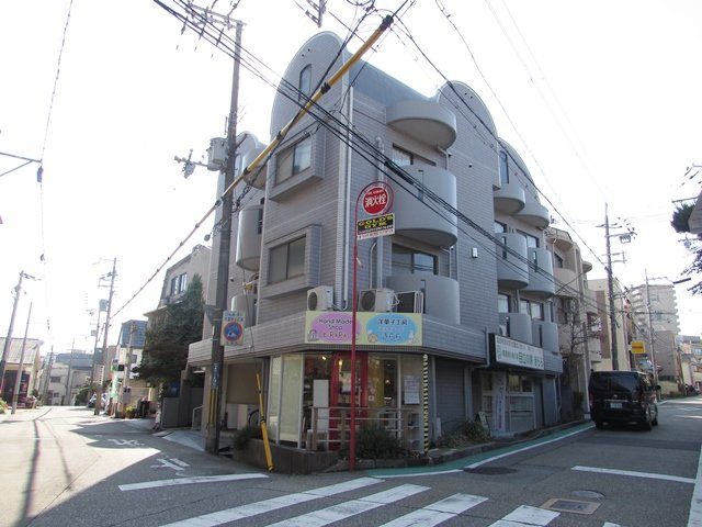 ジャルダン宝塚参番館