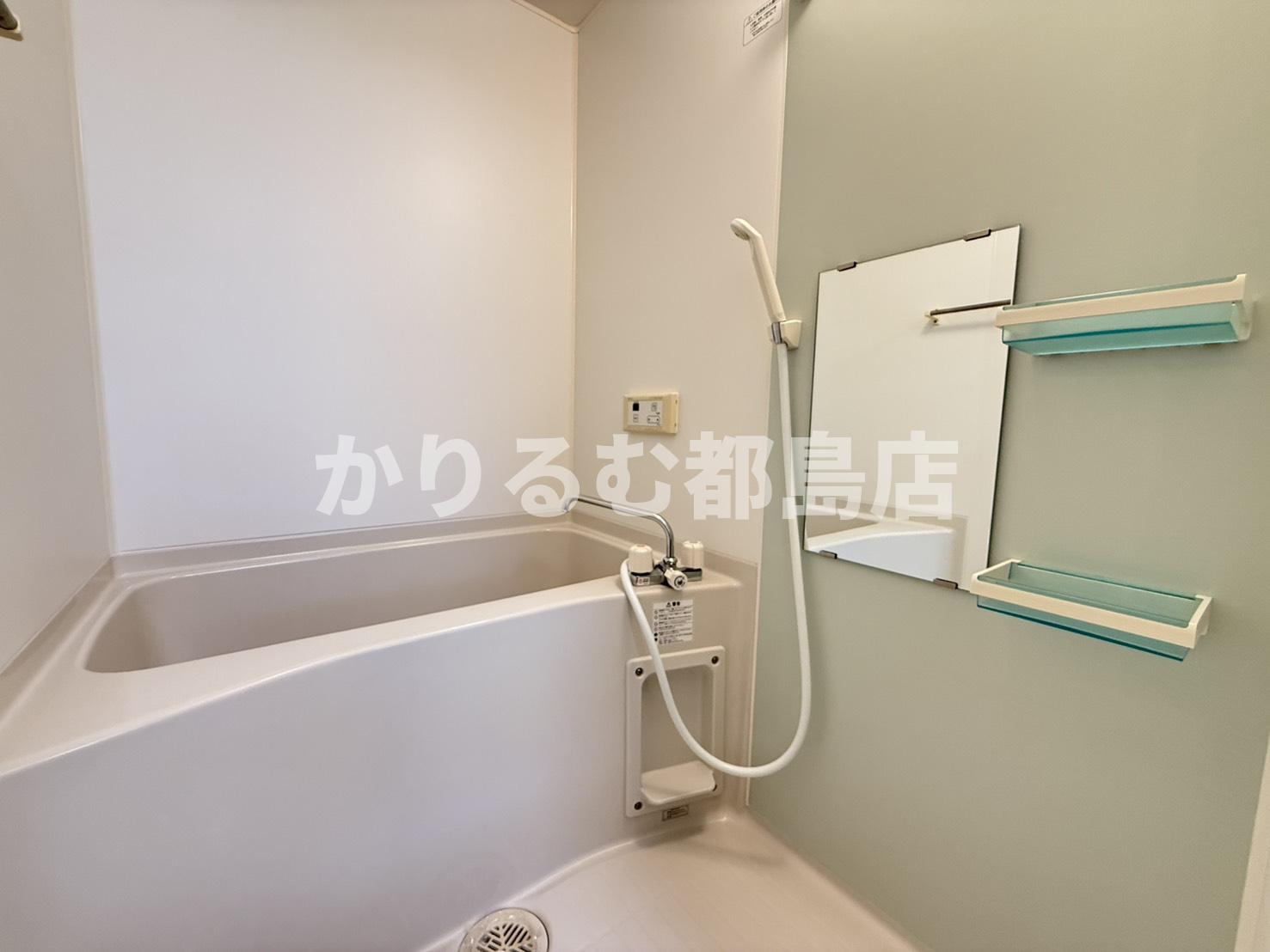 佐伯第2コーポの浴室