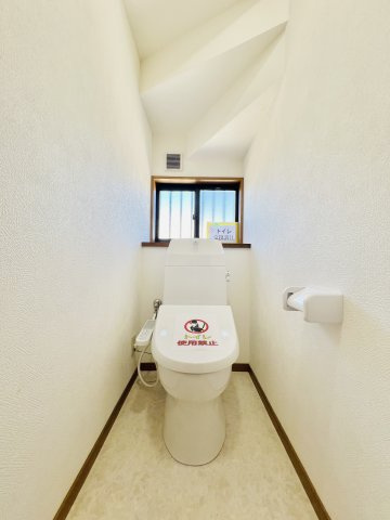 伊勢崎市長沼町のトイレ|清潔感のあるトイレは、1.2階に◎