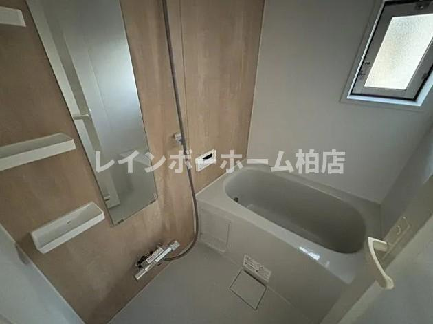 特典：仲介手数料が50％OFFです‼の浴室|追い焚き機能・浴室乾燥機があります