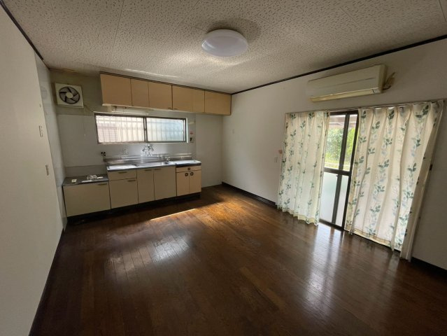 和歌山市六十谷・中古戸建・54828の居間・リビング