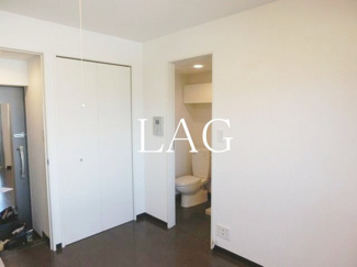 【居間・リビング】 | アランシア方南町 | 洋室のお部屋です。