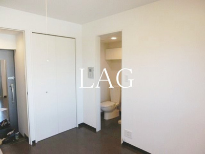 【居間・リビング】 | アランシア方南町 | 洋室のお部屋です。