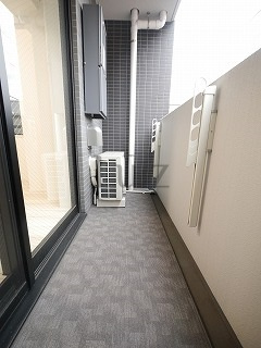 横浜市南区宮元町１丁目の賃貸マンションのバルコニー