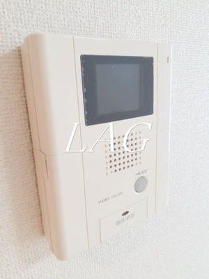 【セキュリティ】 | アーバンフォレスト | モニター付きインターホンです。