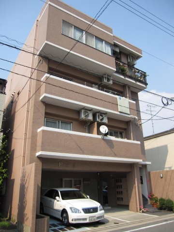 Fビル