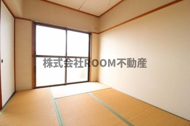 ピアコート旭の寝室|使い勝手のいい寝室です