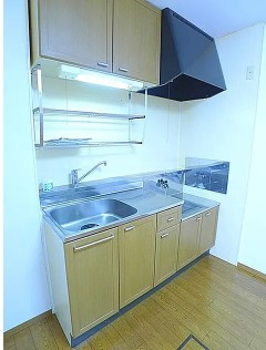 松戸市八ケ崎７丁目のアパートのキッチン