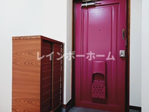 吉敷ビルの玄関