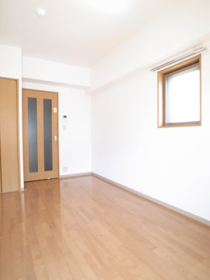 【子供部屋】 | 新千葉小川マンション | 角部屋は採光窓もプラスワン！