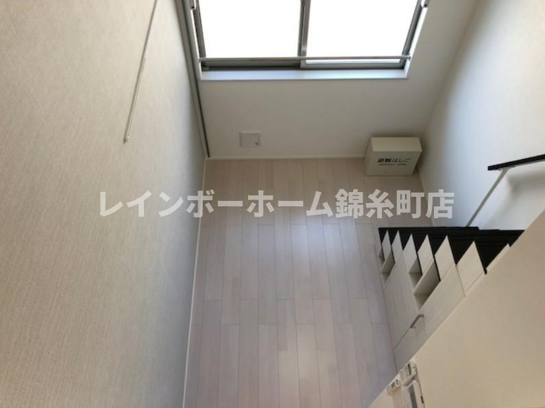 Eternal court HIRAIの居間・リビング