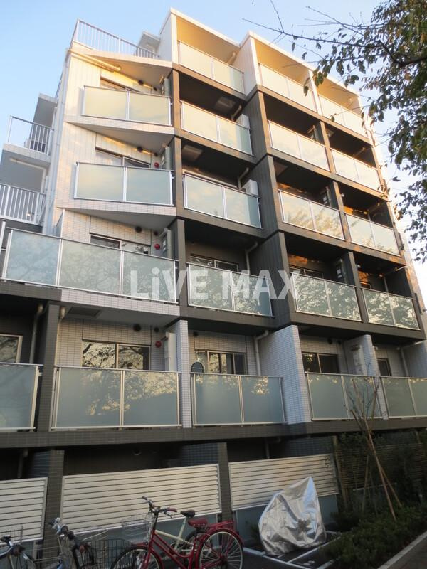 B CITY 高田馬場 alivieの画像