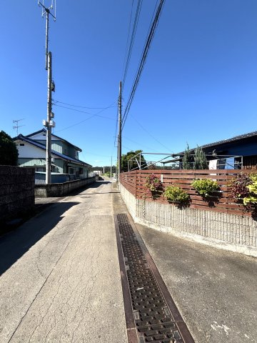 宇都宮市幕田町461-2の前面道路含む現地写真