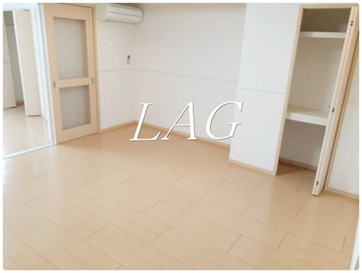 【居間・リビング】 | メイフェア　ベル | 洋室のお部屋です。