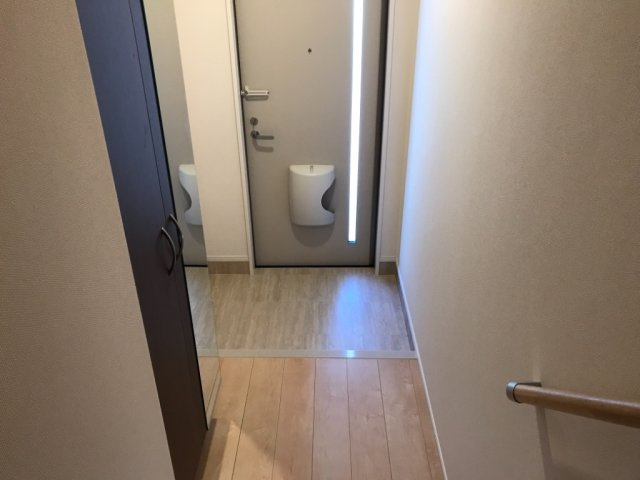 コーポラスＳＫⅢの玄関