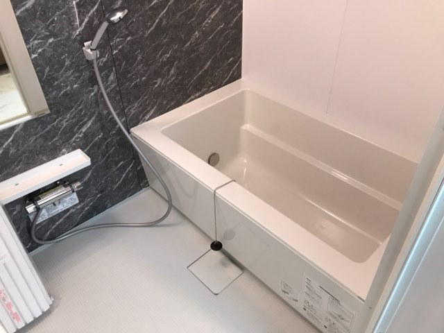 コーポラスＳＫⅢの浴室