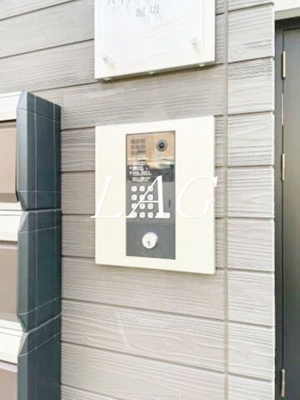 【セキュリティ】 | ハイスタンダード堀切 | オートロックです。