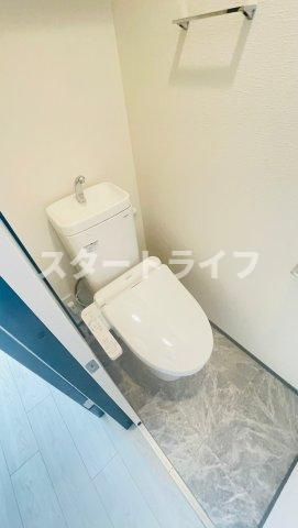 大阪市東淀川区東中島２丁目の賃貸マンションのトイレ