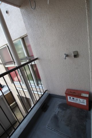 【バルコニー】