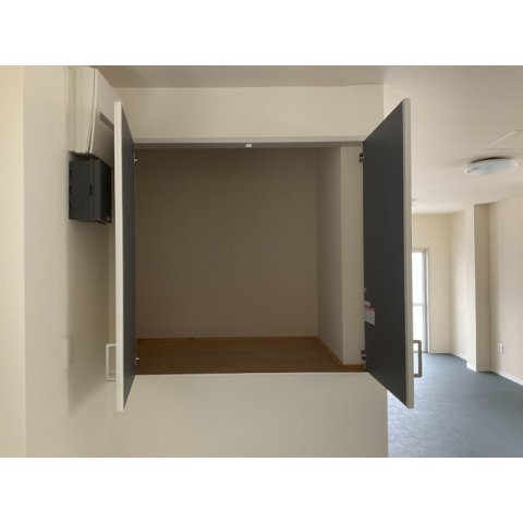 鈴木ビルの内装