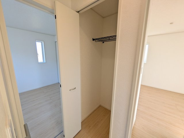 常陸大宮市南町　第2　新築戸建て　4号棟の収納