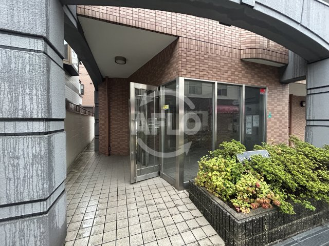 WEST VILLA 21のエントランス|エントランス