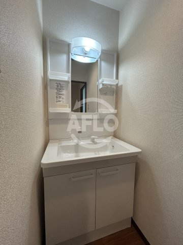 WEST VILLA 21の独立洗面台|洗面台