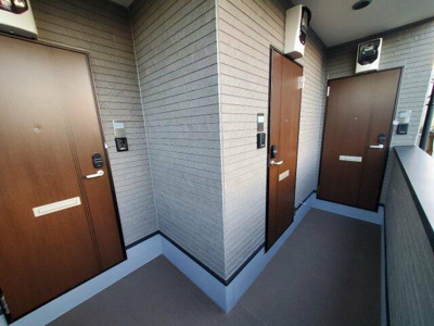 【玄関】 | メゾンイロドリ