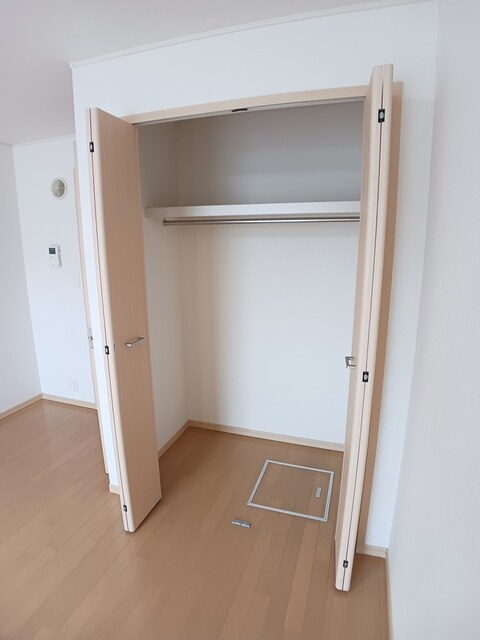 藤沢市湘南台５丁目のアパートの収納