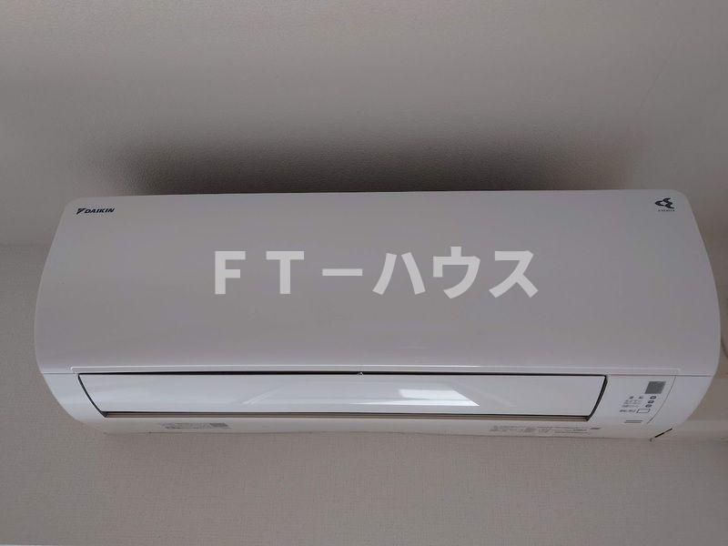 ミェーレ船橋の設備