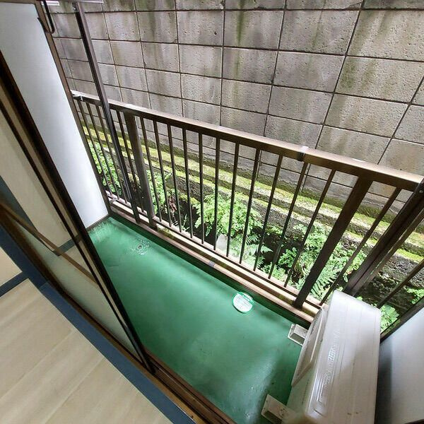 ハイネス南品川のバルコニー