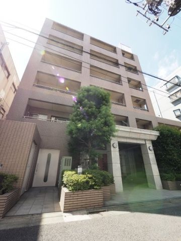 エスコート学芸大学の外観