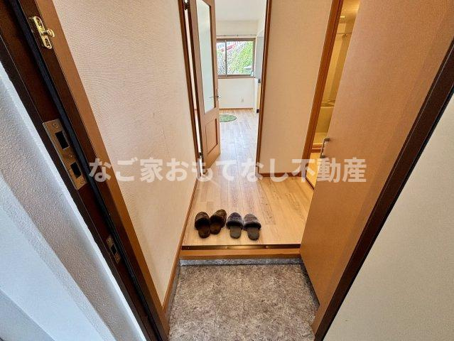 【玄関】 | ラズベリーショコラ | ※写真は別号室