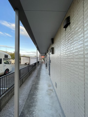 府中市白糸台４丁目のアパートのロビー