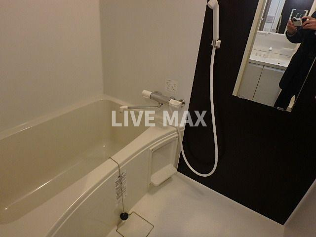 【浴室】ＬｉｖｅＦｌａｔ不動前