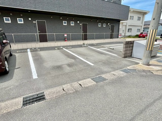 カナロアの駐車場