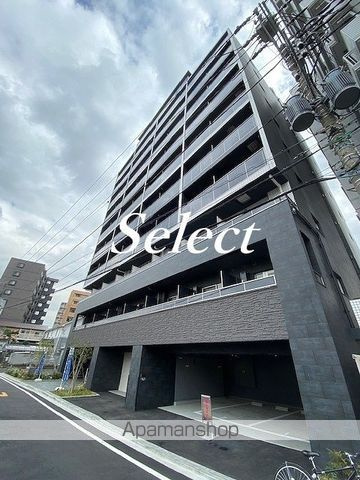 横浜市南区日枝町２丁目の賃貸マンションの外観