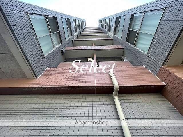 スパシエルクス横浜の外観