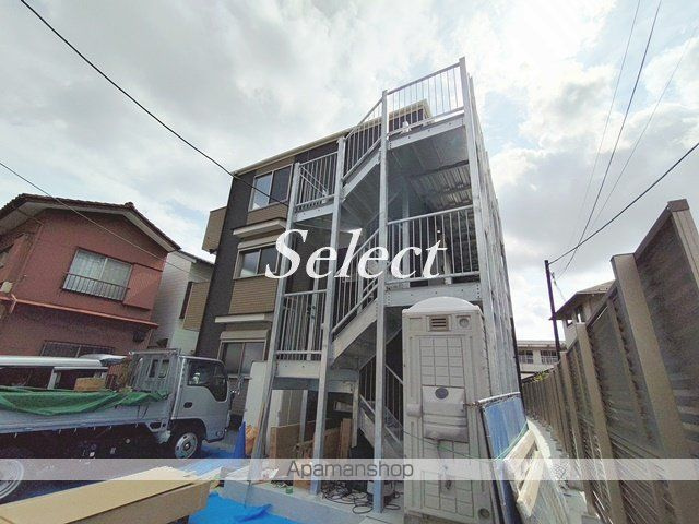 ブリリアンス根岸の外観