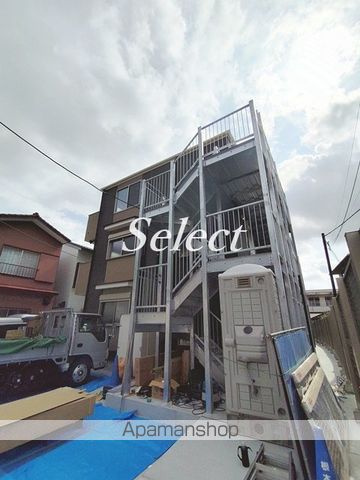 ブリリアンス根岸の外観