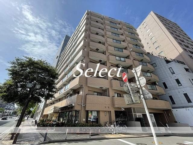 クリオ横浜関内参番館の外観