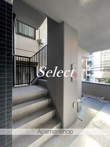 横浜市神奈川区反町１丁目の賃貸マンションのロビー