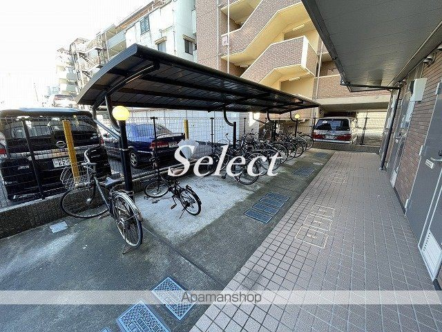 レオパレス蒔田の外観