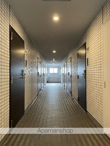 横浜市中区長者町８丁目の賃貸マンションの内装