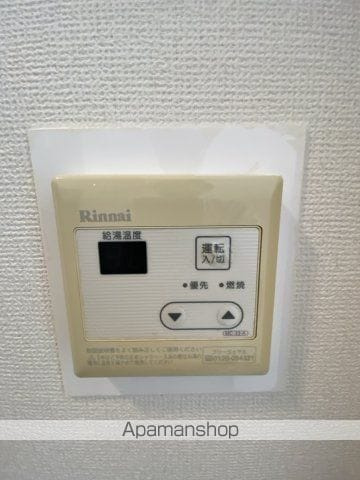 横浜市南区真金町１丁目の賃貸マンションの内装
