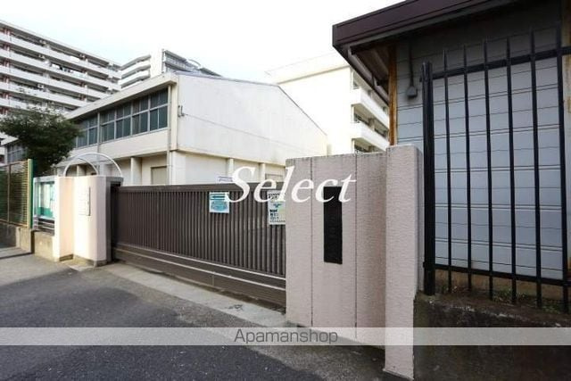 横浜市南区真金町１丁目の賃貸マンションの周辺|横浜市立南吉田小学校 小学校 414m 
