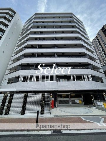 横浜市中区末広町２丁目の賃貸マンションの外観