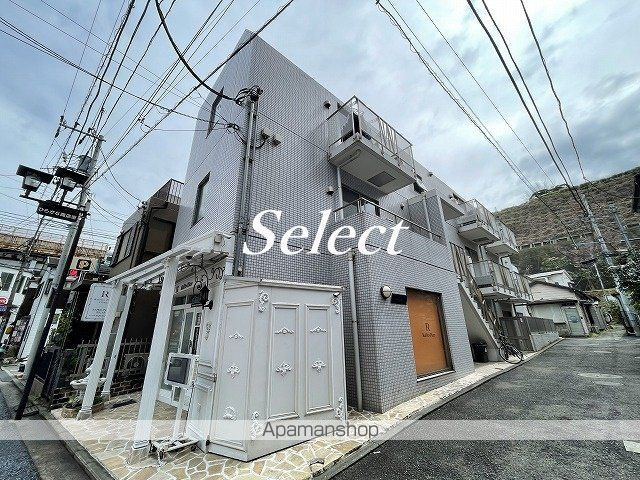 横浜市中区石川町２丁目の賃貸マンションの外観